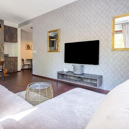Inpoint 2-Bedrooms Apartment With Private Garden And Free Parking Kraków Zewnętrze zdjęcie