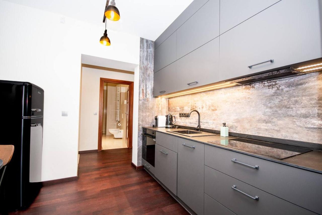 Inpoint 2-Bedrooms Apartment With Private Garden And Free Parking Kraków Zewnętrze zdjęcie