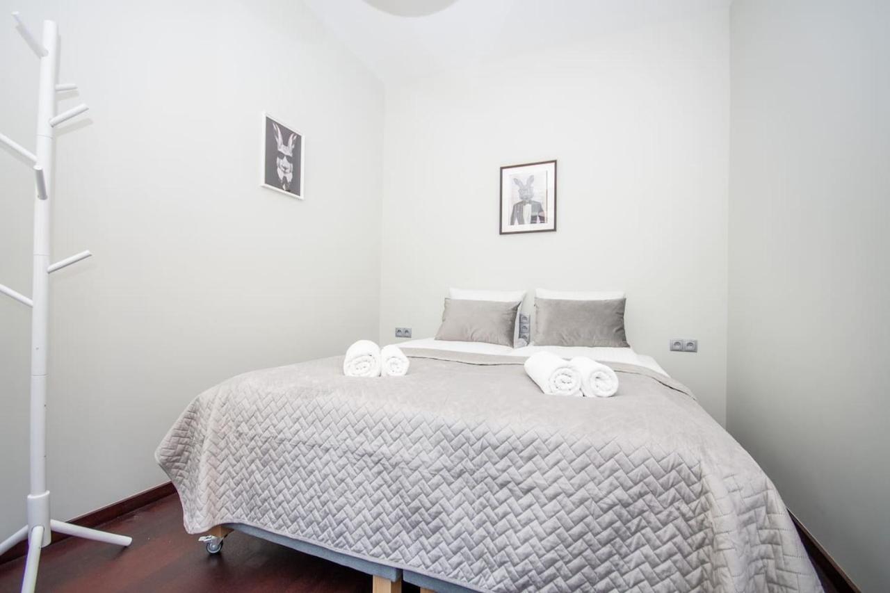 Inpoint 2-Bedrooms Apartment With Private Garden And Free Parking Kraków Zewnętrze zdjęcie